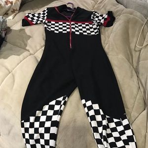 Short sleeve body suit